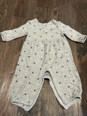 GAP Baby Gray Polka Dot Romper 3-6 months